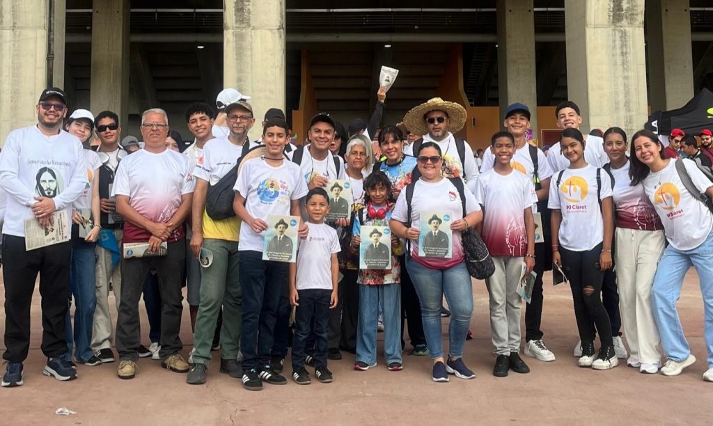 Seglares de Venezuela celebran a sus dos primeros Santos